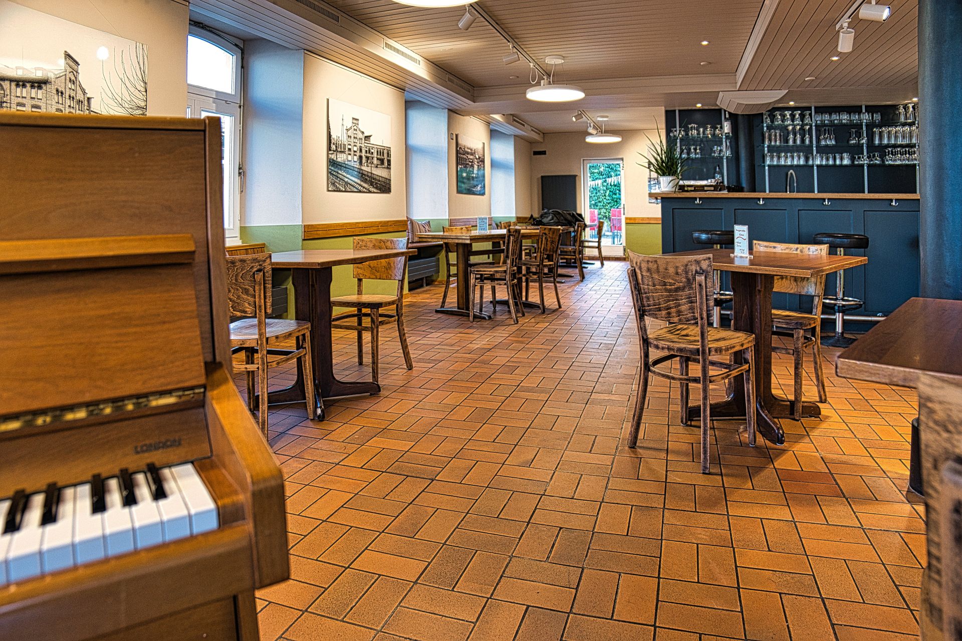 a58bbed4735119a838327a62b129f7071b34ac57r1-5p3r32